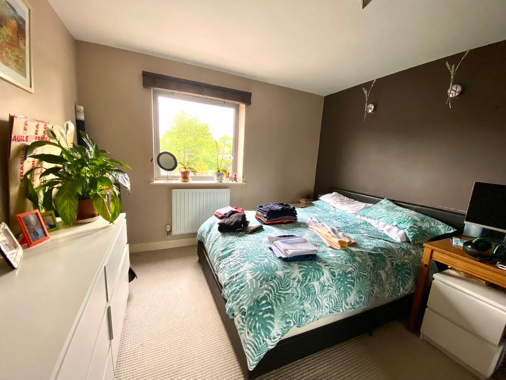 Property photo 3 of 4 Bedroom