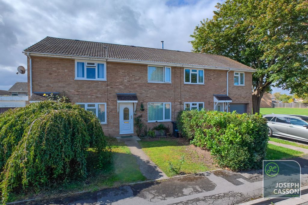 Property photo 1 of 15