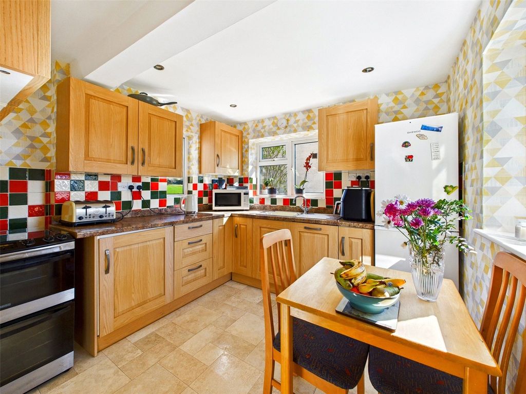 Property photo 2 of 21 2 - Picture No. 62