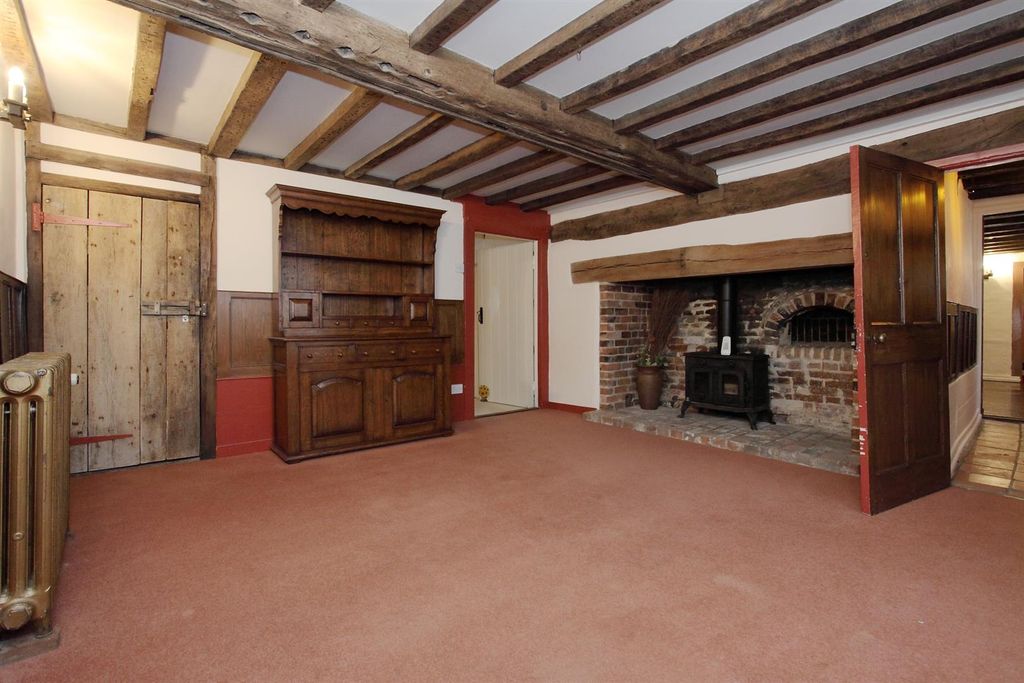 Property photo 2 of 42 Molesey Cottage Ph101.Jpg