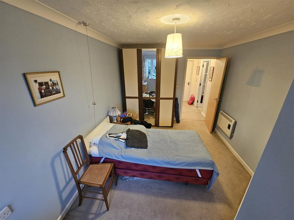 Property photo 3 of 11 Bedroom Two