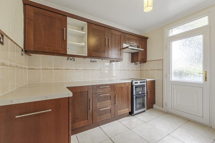 Property photo 3 of 24