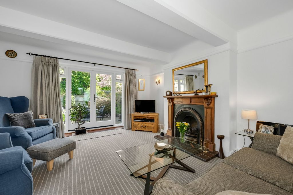 Property photo 2 of 11 Reception Room