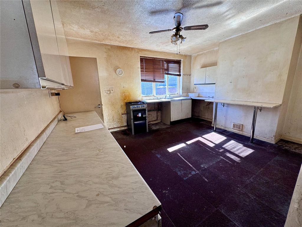 Property photo 2 of 7 Picture No. 03