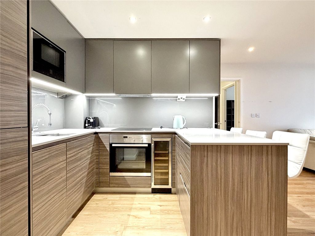 Property photo 3 of 18 Picture No. 19