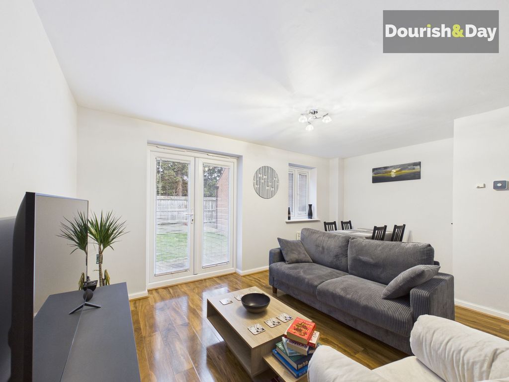 Property photo 2 of 17 Living / Dining Room