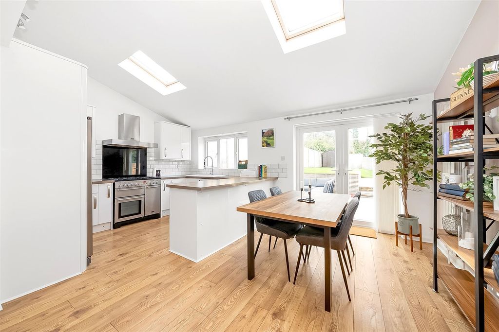 Property photo 2 of 15 Kitchen