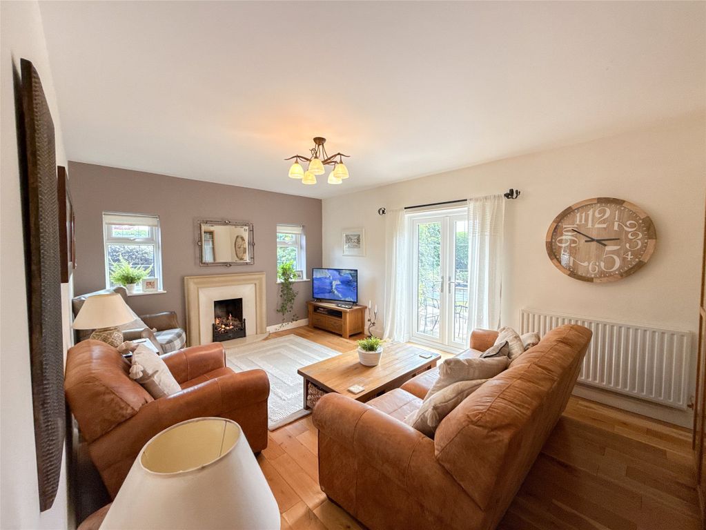 Property photo 2 of 48 Formal Lounge