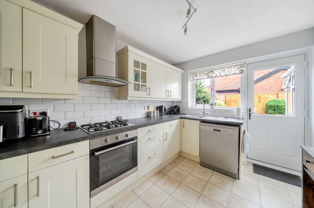 Property photo 3 of 22 14-6A71d435242Be-1501792-19Fcca20F22Ed-21-21