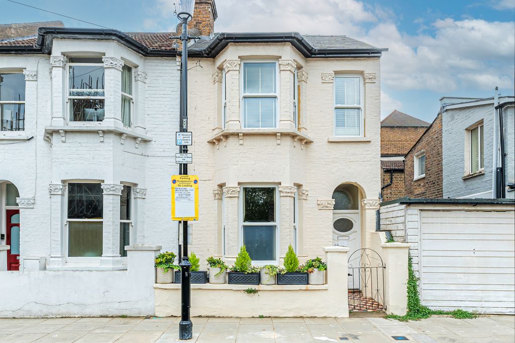 Property photo 1 of 11 Picture No. 16