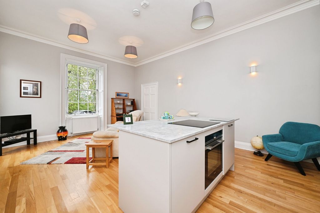 Property photo 3 of 17 04d781ee8c75266Fb5A9De724Cb383Da9A0A855d.Jpg