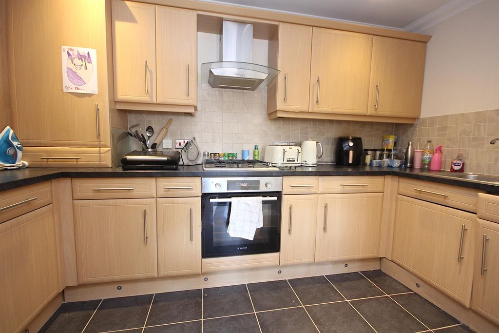 Property photo 2 of 8 Img_9795.Jpg