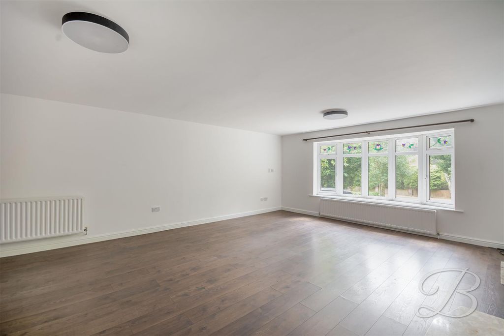 Property photo 3 of 22 Ccltd-3.Jpg