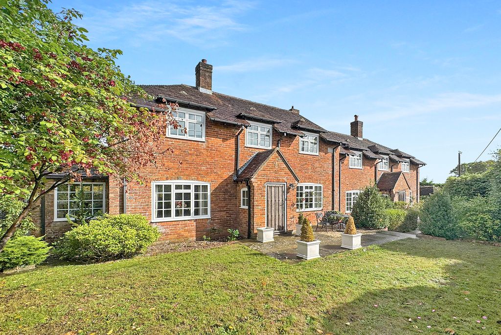 Property photo 1 of 17 Harlicks Main