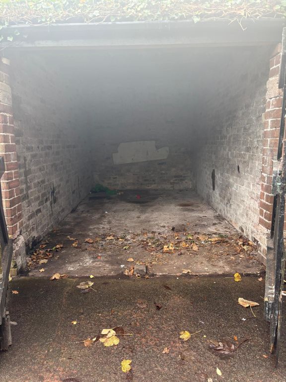 Property photo 2 of 2