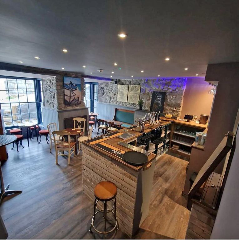 Property photo 3 of 22