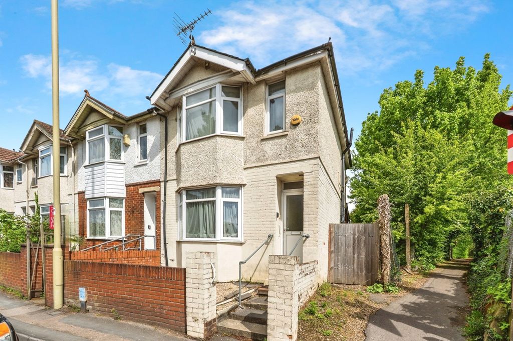 Property photo 1 of 13 Picture No. 19