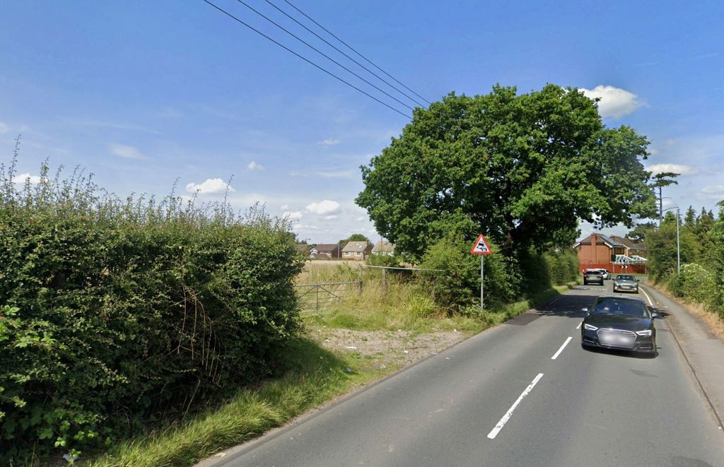 Property photo 3 of 3