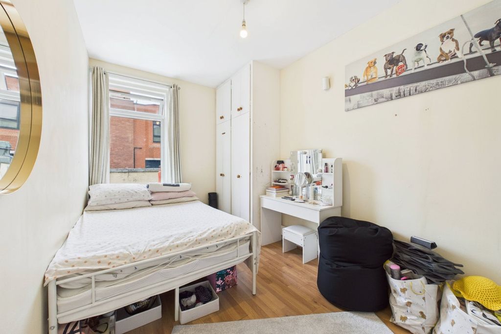 Property photo 3 of 6 Picture No. 02