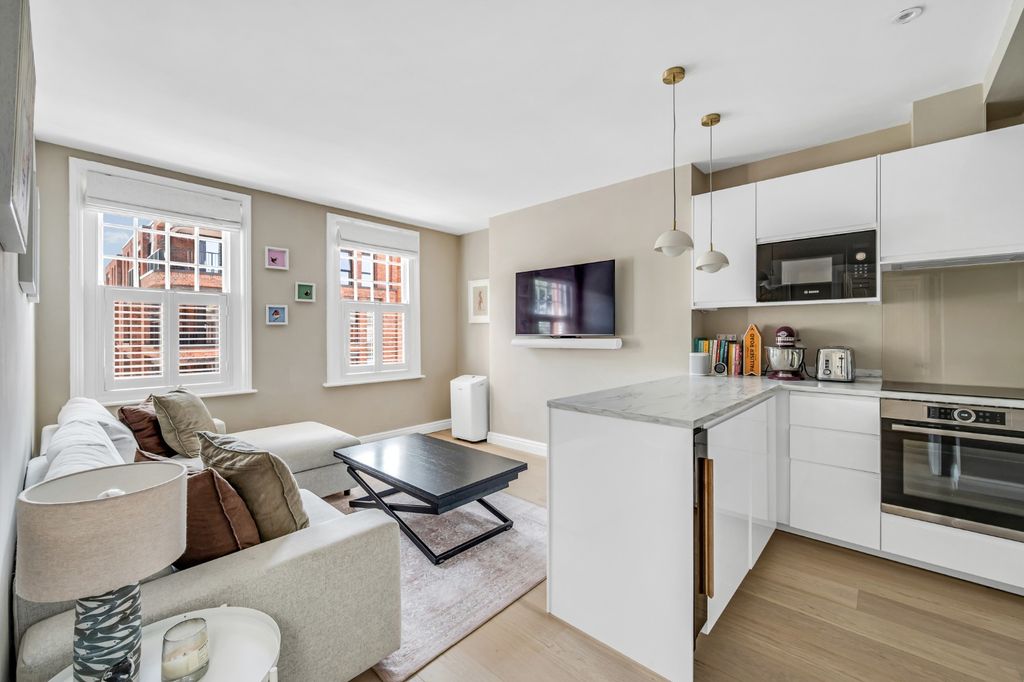 Property photo 1 of 13 4350610