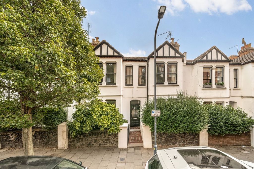 Property photo 1 of 6