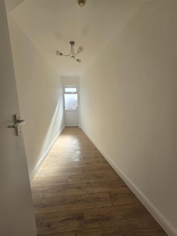 Property photo 2 of 5 Whatsapp Image 2026-03-11 At 13.55.26 (2).Jpeg