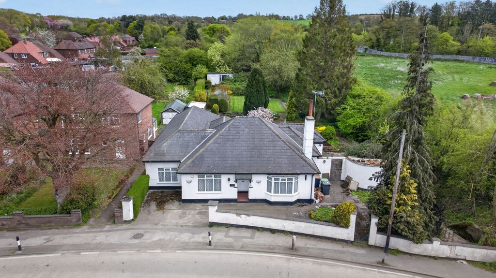 Property photo 1 of 34 Middleton Lodge