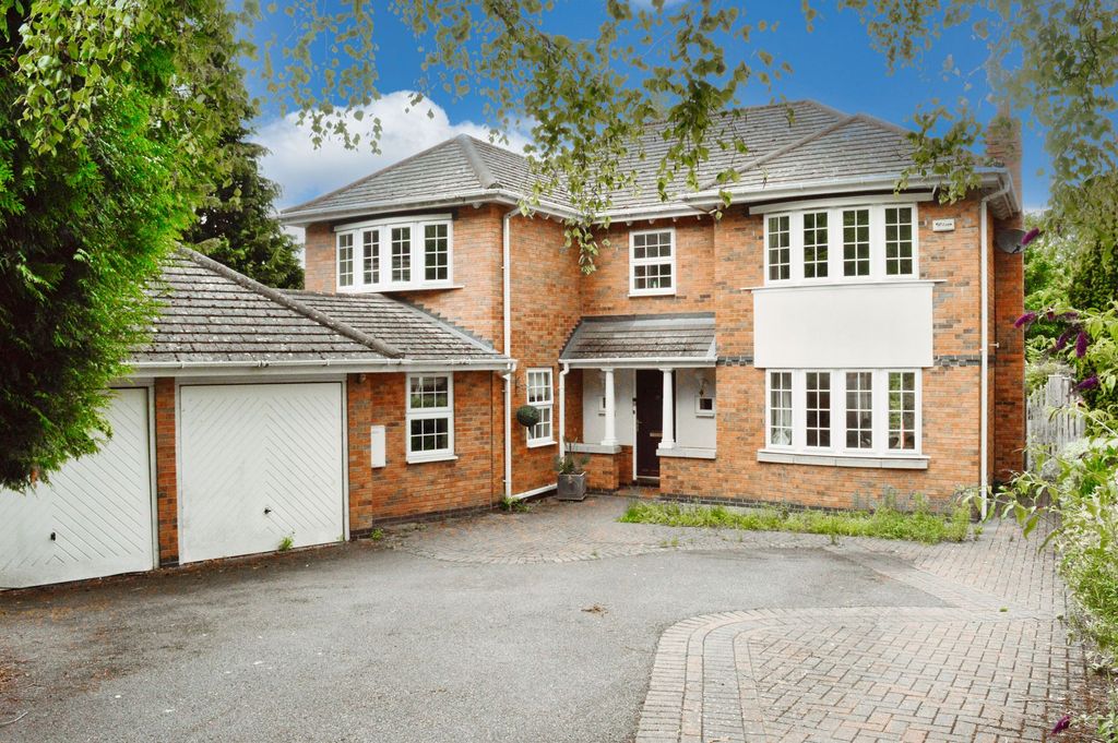 Property photo 1 of 17