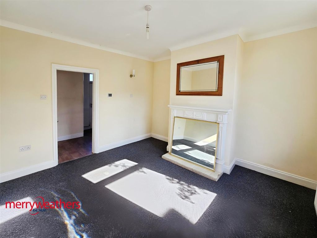 Property photo 2 of 7 Lounge
