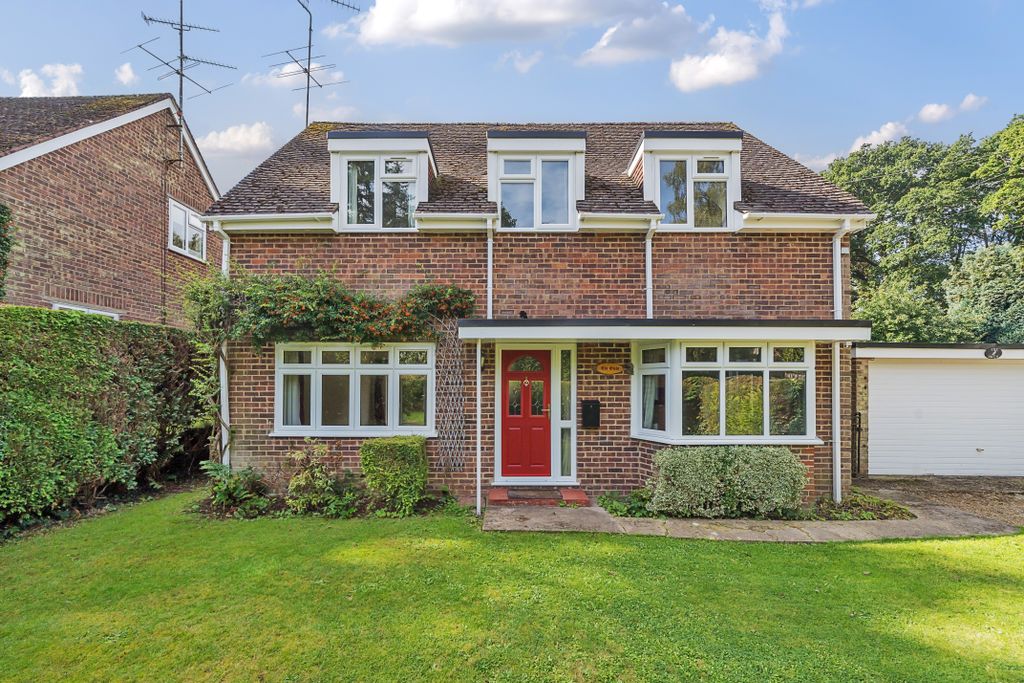 Property photo 1 of 20 Photo 12