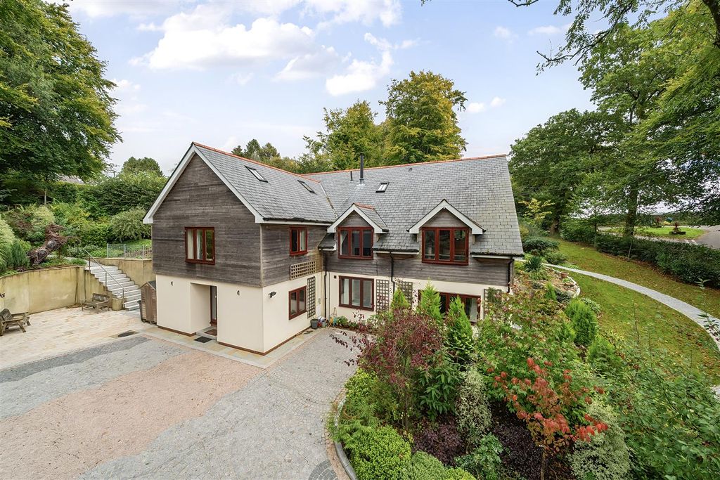 Property photo 1 of 23 Elevated