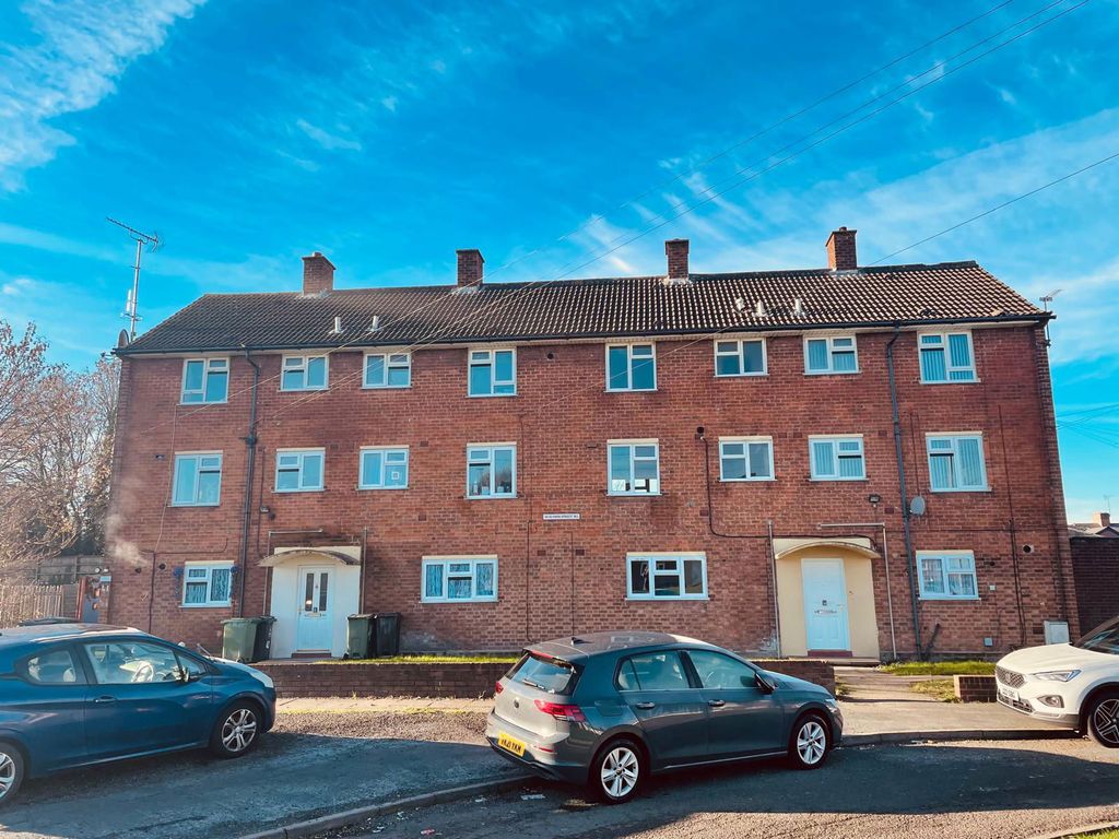 Property photo 1 of 12