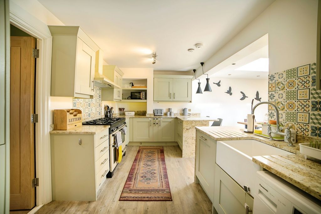Property photo 2 of 21 Kitchen No 2