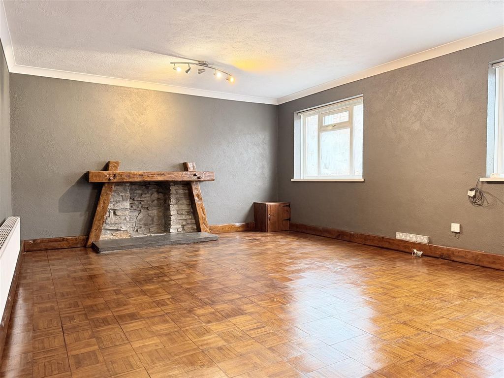 Property photo 3 of 25 Img_4345.Jpg