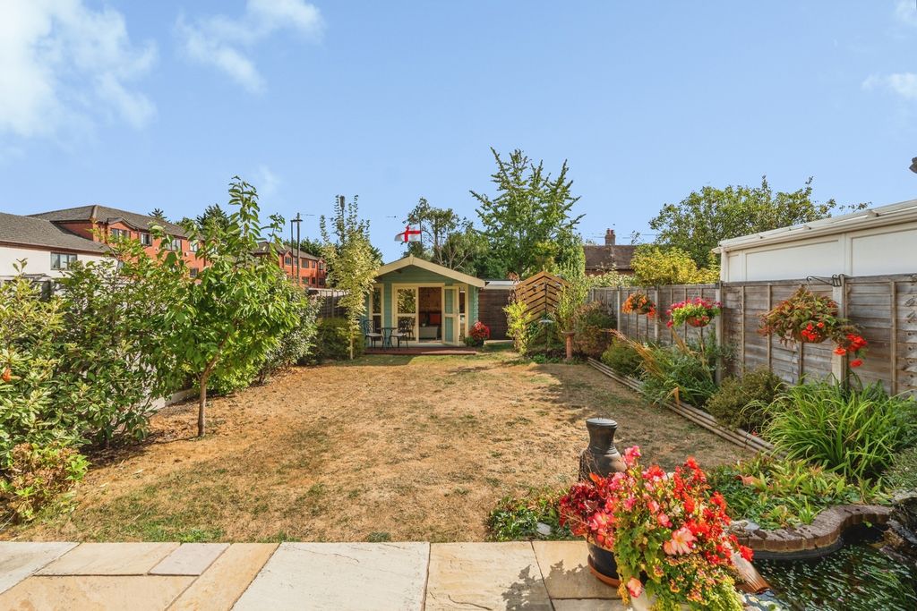 Property photo 3 of 27 Pbox-Img.Jpg