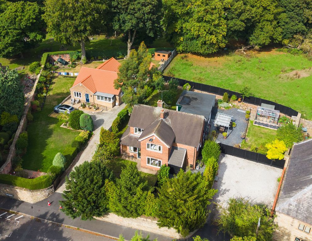 Property photo 1 of 54