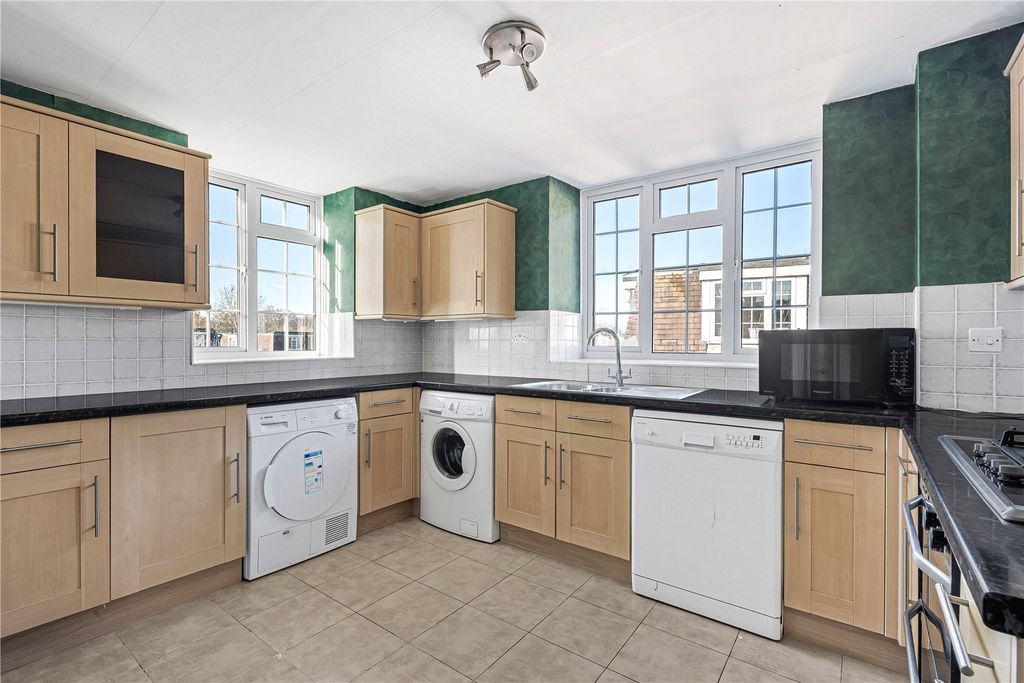 Property photo 2 of 10 Picture No. 07