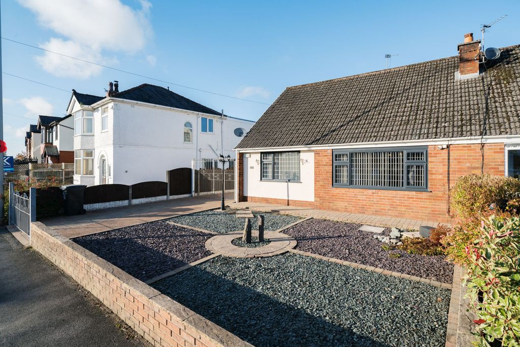 Property photo 1 of 23 Photo 2