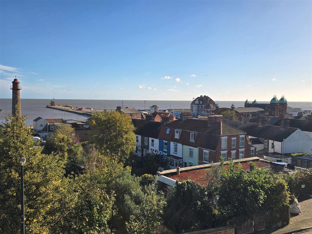 Property photo 2 of 26 View