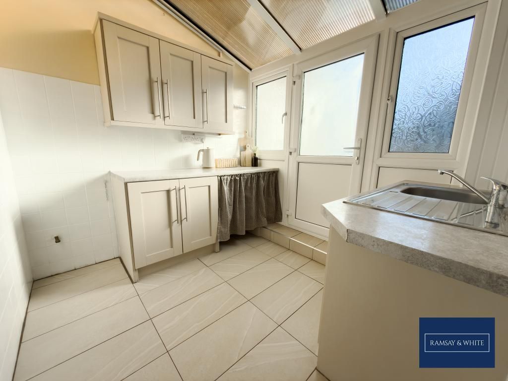 Property photo 2 of 11 Photo 2