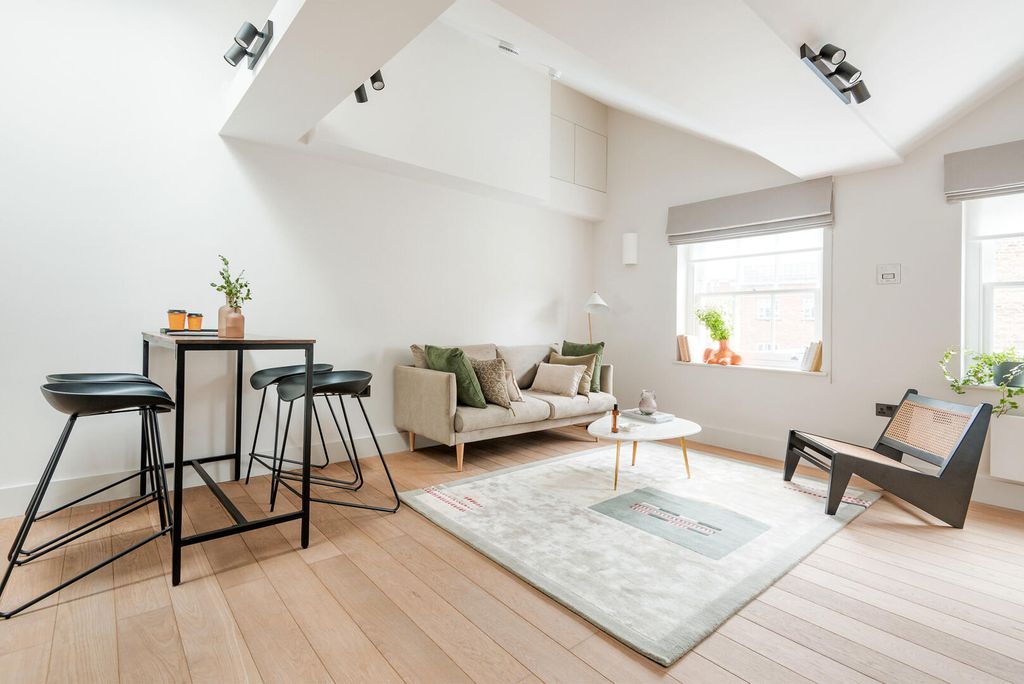 Property photo 1 of 18 14.Jpg