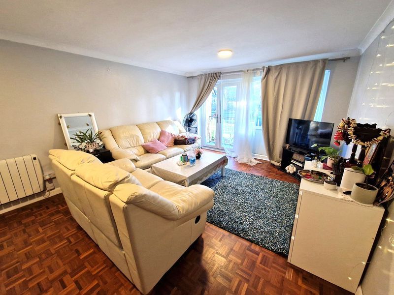 Property photo 2 of 8 Photo 6