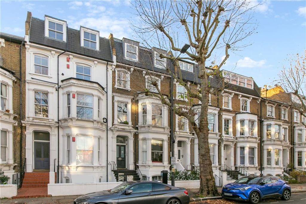 Property photo 1 of 7