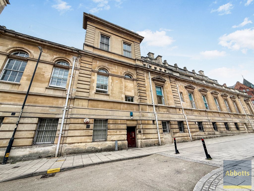 Property photo 1 of 6