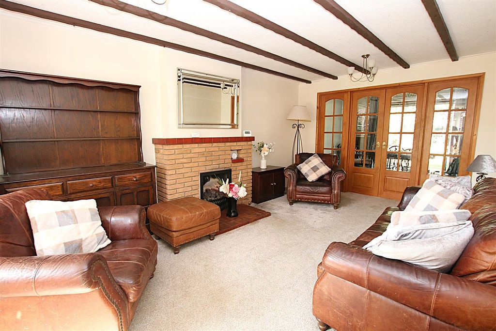 Property photo 3 of 12 Img_9791.Jpg