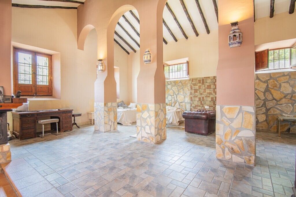 Property photo 3 of 8 Lower Lounge