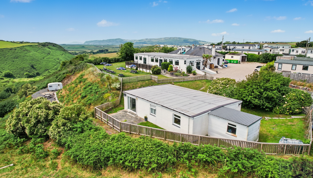 Property photo 1 of 34 Croeso | Welcome