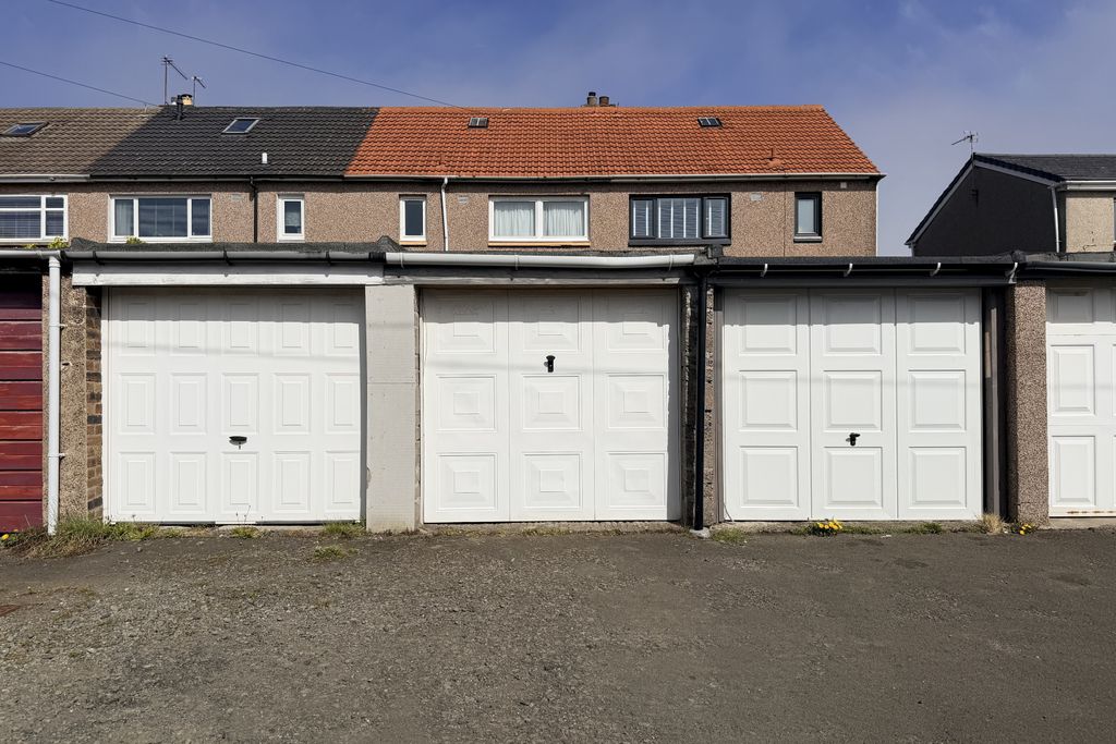 Property photo 1 of 4