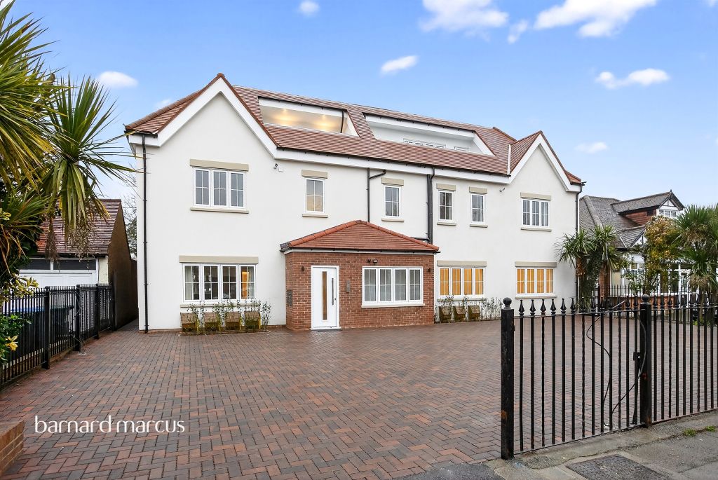 Property photo 3 of 20