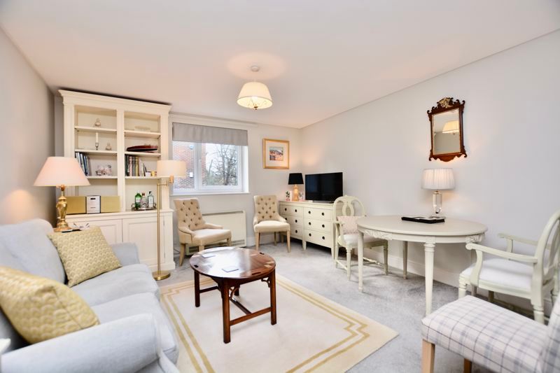 Property photo 2 of 14 Reception